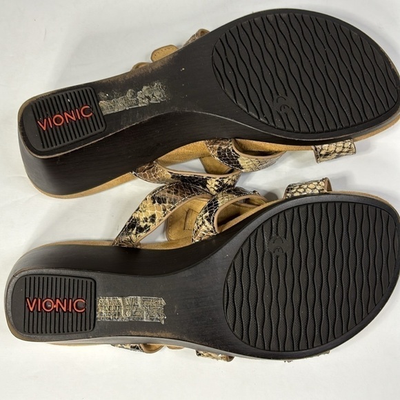 Vionic Radia Snakeskin Wedges Size 7 - Picture 6 of 6
